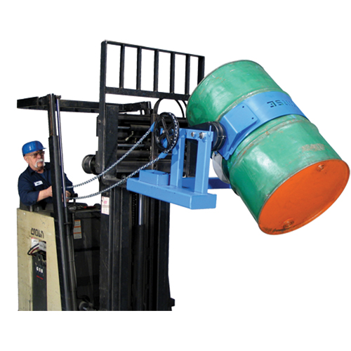 Leveurs de barils pour chariot &eacute;l&eacute;vateur, Baril de 55 gal. US (45 gal. imp.), Capacit&eacute; 800 lb/363 kg Cintas