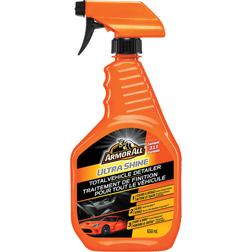 Traitement de finition pour tout le v&eacute;hicule Ultra Shine, 650 ml, Bouteille &agrave; g&acirc;chette Cintas