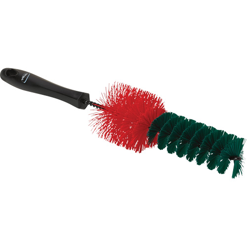 Brosse manuelle pour le nettoyage des jantes de la s&eacute;rie Transport Cintas