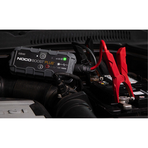 GB40 Boost&reg; Plus Jump Starter Cintas