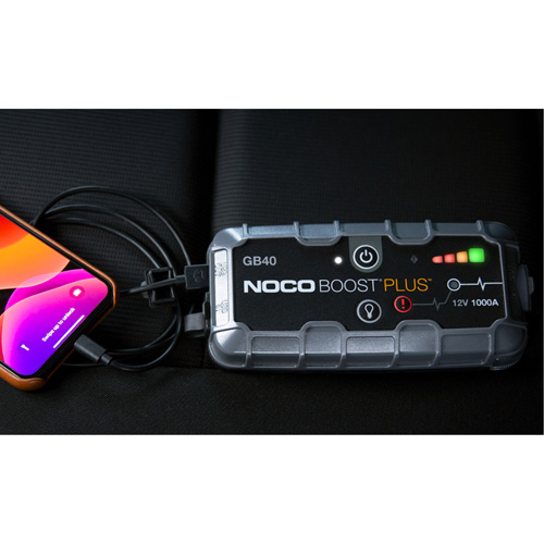 GB40 Boost&reg; Plus Jump Starter Cintas