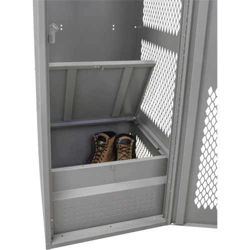 Casier pour &eacute;quipement avec porte, Acier, 24" la x 18" p x 72" h, Gris Cintas