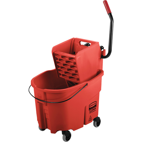 Ensemble de seau pour vadrouille et essoreuse WaveBrake, Pression lat&eacute;rale, 8,75 gal. US (35 pintes), Rouge Cintas