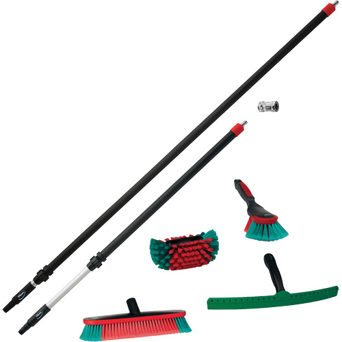 Ensemble d'outils de la s&eacute;rie Transport pour le nettoyage de l'ext&eacute;rieur de camion gros porteur Cintas