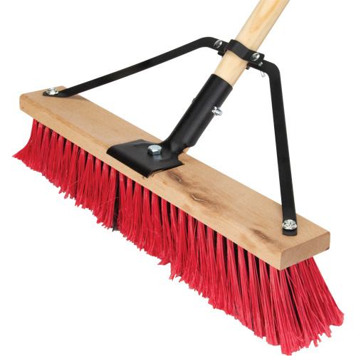 Balai-brosse &agrave; manche renforc&eacute;, 18", Moyen, Soies PVC Cintas