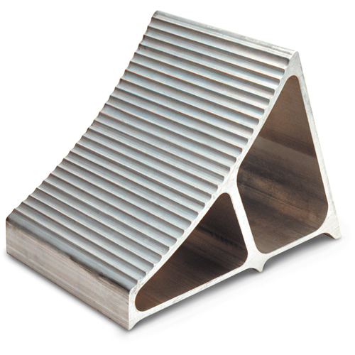 Aluminum Wheel Chocks, 7" W x 11-1/2" D x 8" H Cintas