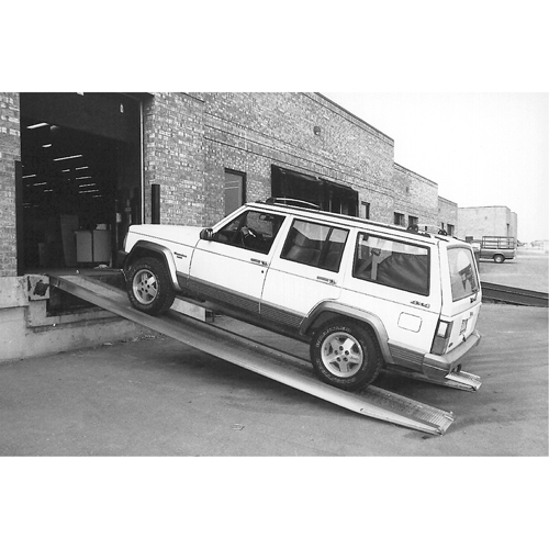 Aluminum Twin Ramps with Perforated Traction Grip Cintas