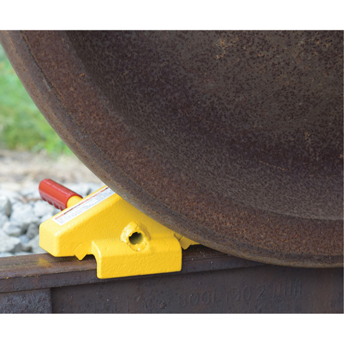 Flag Rail Chock Cintas