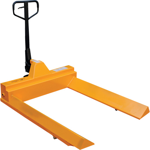 Transpalette pour mat&eacute;riaux en rouleaux, Acier, 48" lo x 7,5" la, Capacit&eacute; 4000 lb Cintas