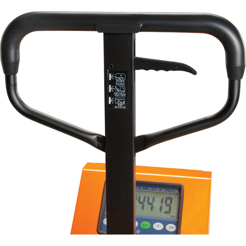 Transpalette &agrave; balance num&eacute;rique, 44,5" lo x 27,75" la, Capacit&eacute; de 4400 lb Cintas