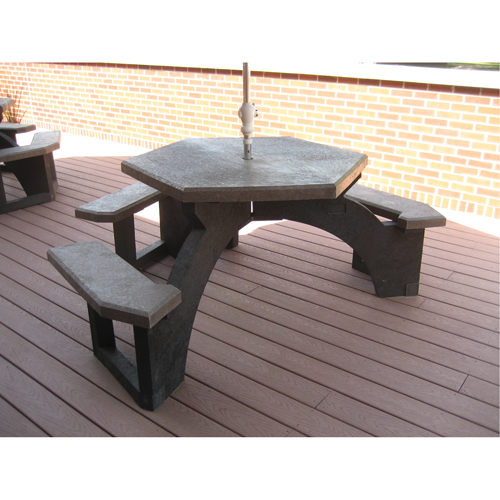 Tables de pique-nique hexagonales en plastique recycl&eacute;, 78" lo x 78" la, Brun Cintas