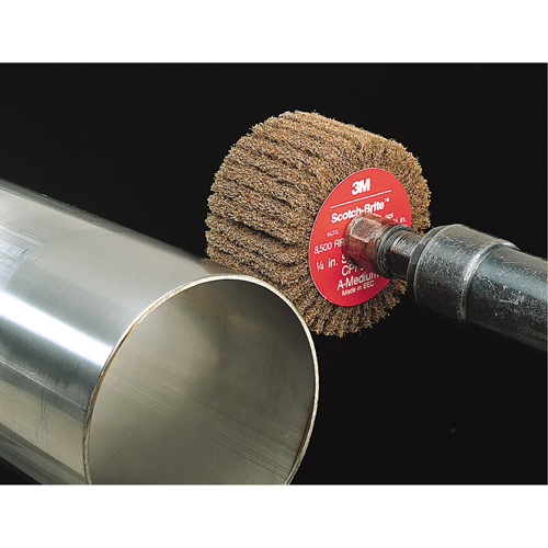 Brosses &agrave; lamelles Scotch-Brite, 2" dia. x 1" la, Arbre 1/4", Oxyde d'aluminium Cintas