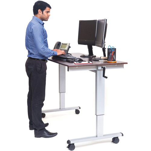 Postes de travail ajustables pour travail assis et debout , , 48-1/2" h x 59" la x 29-1/2" p, Noyer Cintas