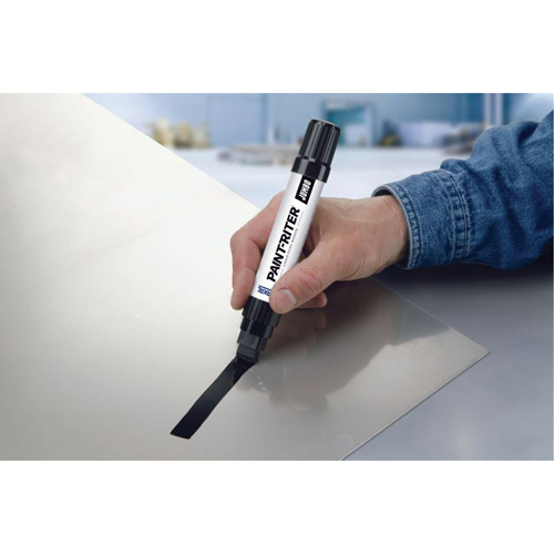 Pro-Max&reg; Paint Markers, Liquid, White Cintas