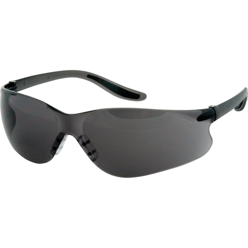 Lunettes de s&eacute;curit&eacute; s&eacute;rie Z500, Lentille Grise/fum&eacute;e, Anti-&eacute;gratignures, ANSI Z87+/R&eacute;pond ou surpasse la norme CSA Z94.3 Cintas