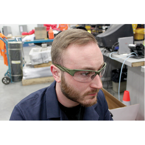 Lunettes de s&eacute;curit&eacute; s&eacute;rie Z2000, Lentille Transparent, Anti-&eacute;gratignures, R&eacute;pond ou surpasse la norme CSA Z94.3 Cintas