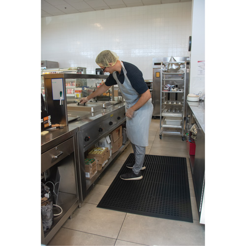 Anti-Fatigue Matting, Slotted, 3' x 5' x 7/8", Black, Natural Rubber Cintas