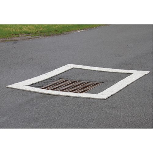 Spilltration Husky Strips, Oil Only, 64" x 8", 4 gal. Absorbancy Cintas