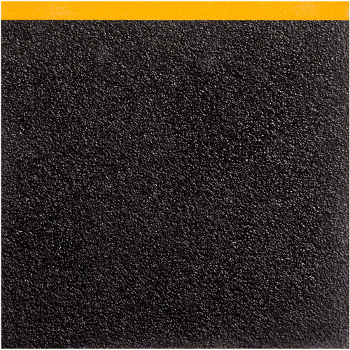 Couvre-marches antid&eacute;rapants en plastique renforc&eacute; de fibre de verre SafeStep, 47,25" la x 47,25" lo Cintas