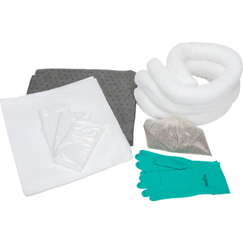 Trousse d'&eacute;quipement de lutte contre les d&eacute;versements, Huile seulement/Universel, Sac, Absorbance de 10 gal. US Cintas