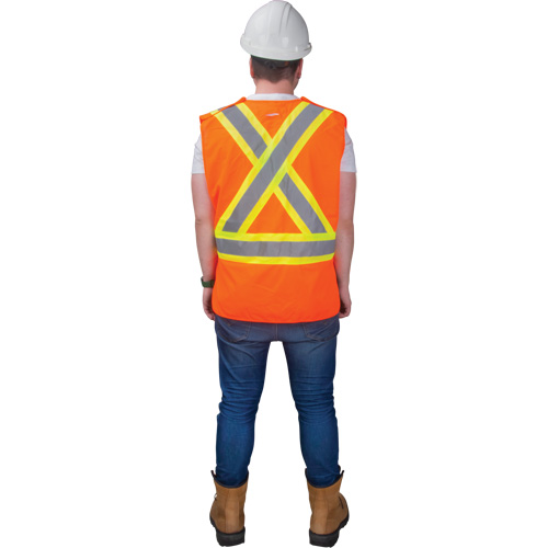 Veste d'arpenteur haute visibilit&eacute; conforme &agrave; la CSA, Orange haute visibilit&eacute;, Moyen, Polyester Cintas