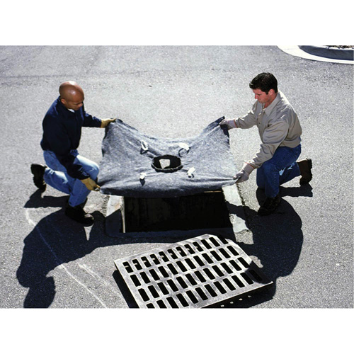 Bac de r&eacute;tention Recycled Ultra-Drain Guard, Huile & s&eacute;diments, 48" lo x 36" la Cintas