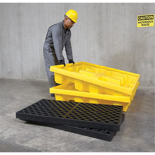 4-Drum Nestable Ultra-Spill Pallet&reg;, 66 US gal. Spill Capacity, 51" x 51" x 10" Cintas