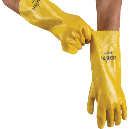 Gants &agrave; fini rugueux et r&eacute;sistants aux produits chimiques, Taille 9, 14" lo, PVC, Doublure en Interlock, 47-mil Cintas
