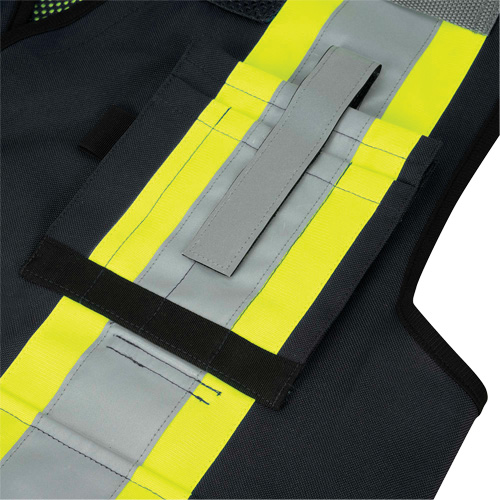 6679 Veste d'arpenteur antimicrobienne haute visibilit&eacute; avec dos en maille, Noir, Petit, Polyester Cintas