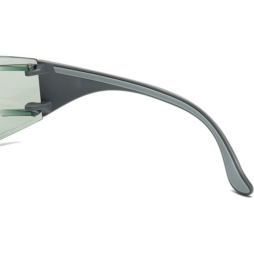 Lunettes de s&eacute;curit&eacute; Adapt Lite, Lentille Int&eacute;rieur/ext&eacute;rieur, Antibu&eacute;e/Anti-&eacute;gratignures, ANSI Z87+/R&eacute;pond ou surpasse la norme CSA Z94.3 Cintas