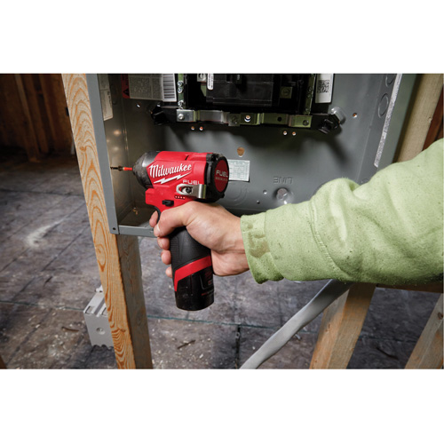 M12 Fuel Hex Impact Driver Kit, 1/4", 1500 in-lbs Max. Torque, 12 V, Lithium-Ion Cintas