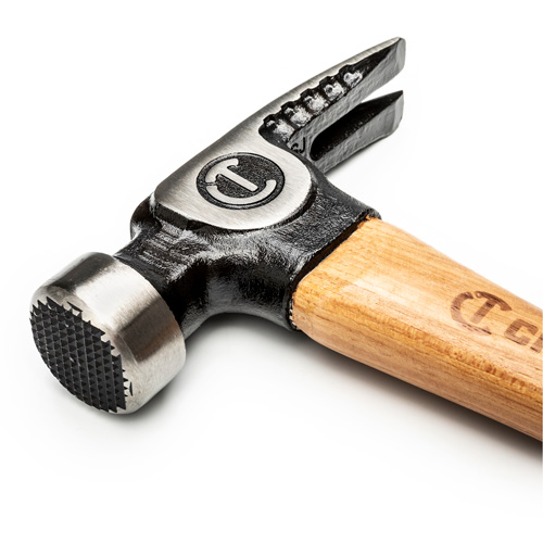Marteau de charpente &agrave; face meul&eacute;e, 22 oz, Prise en Bois, 18" lo Cintas