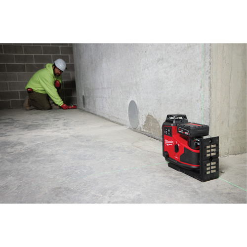 Laser vert &agrave; 3 plans sur 360° M12 avec r&eacute;cepteur et alignement automatique Cintas