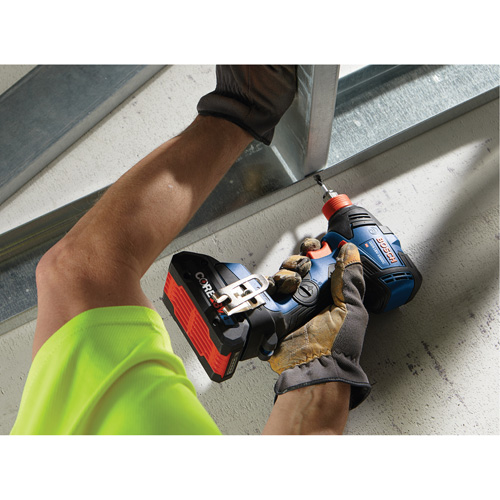 Ensemble visseuse/cl&eacute; &agrave; chocs 2-en-1 pour embouts et douilles, 1/2", 1800 lb-po Couple max., 18 V, Lithium-ion Cintas