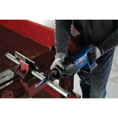D-Handle Reciprocating Saw (Tool Only), 18 V, Lithium-Ion Battery, 2700 SPM Cintas