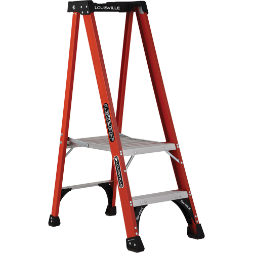 Escabeaux industriels extra robustes Pro Platform (s&eacute;rie FXP1800), 2', Cap. De 375 lb Cintas