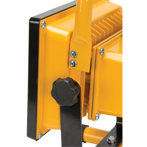 Portable Work Light, LED, 20 W, 2500 Lumens, Aluminum Housing Cintas
