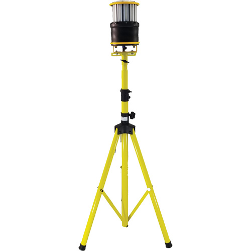 Lampe de travail portative Beacon360 GO avec tr&eacute;pied, DEL, 45 W, 6000 lumens, Boîtier en Aluminium Cintas
