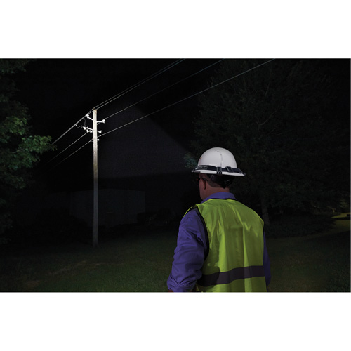 Lampe frontale &agrave; faisceau large/concentr&eacute; et &agrave; s&eacute;curit&eacute; intrins&egrave;que, DEL, 310 lumens, 40 hres de fonctionnement, piles AAA Cintas