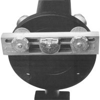 #33 Universal Level Cintas