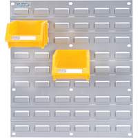 Panneau perfor&eacute; en m&eacute;tal pour bacs, 16 bacs, 18" la x 1/8" p x 19" h Cintas