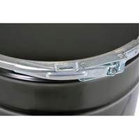 Lever Lock Steel Pail Lid Cintas