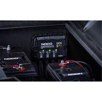 Chargeur de batterie embarqu&eacute; &agrave; 3 sorties de 15 amp&egrave;res Gen5X3 Genius Cintas