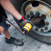 EZBUSTER Manual Nut Loosening Tool Cintas