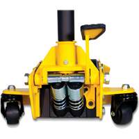 Pro Series Trolley Jack, 3 Ton(s) Capacity, 3-3/4" Lowered, 19-69/100" Raised, Manual Hydraulic Cintas