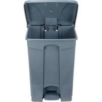 Step-On Garbage Can, Plastic, 12 US gal. Capacity Cintas
