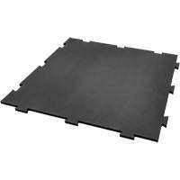 Plancher pour centre d'entraînement &agrave; la maison Voyager Cintas