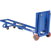 Empileur &agrave; plateforme, M&eacute;canisme Treuil manuel, Capacit&eacute; de 400 lb, Levage max de 58" Cintas