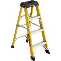 Industrial Heavy-Duty Stepladders (6400 Series), 4', Fibreglass, 300 lbs. Capacity, Type 1A Cintas