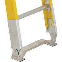 Single Section Straight Ladder - 6100 Series, 16', Fibreglass, 375 lbs., CSA Grade 1AA Cintas